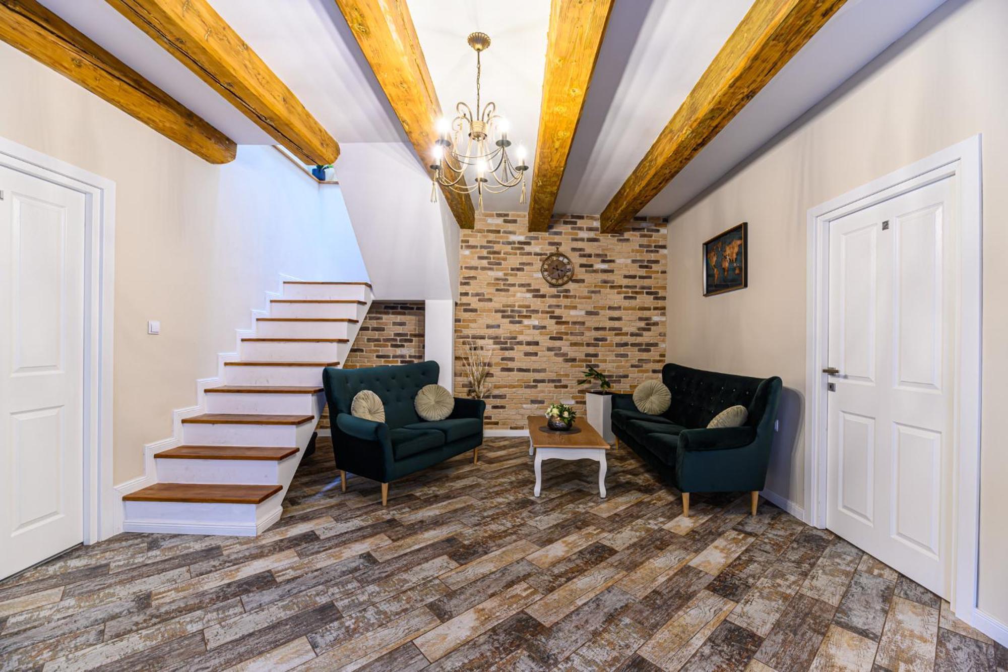 Dallure House Boutique Braşov Extérieur photo